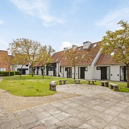 Brik 23 P207 Nyaraló Nieuwpoort